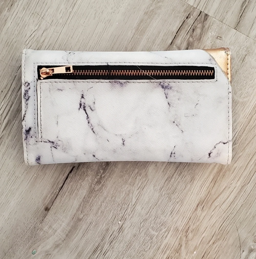 💚5/$25 Elegant Marble and Gold Women's Clutch Wallet